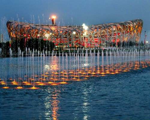 Flamme der Olympischen Spiele 2008 im Pekinger National Stadium