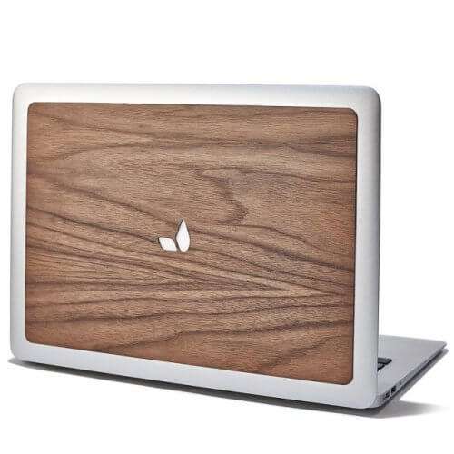 Macbook Cover aus Walnuss