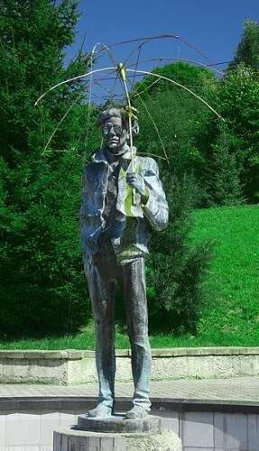 Statue von Andy Warhol in Medzilaborce, Slowakei