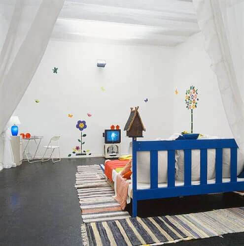 Mike Kelley - Unisex Love Nest (2014)