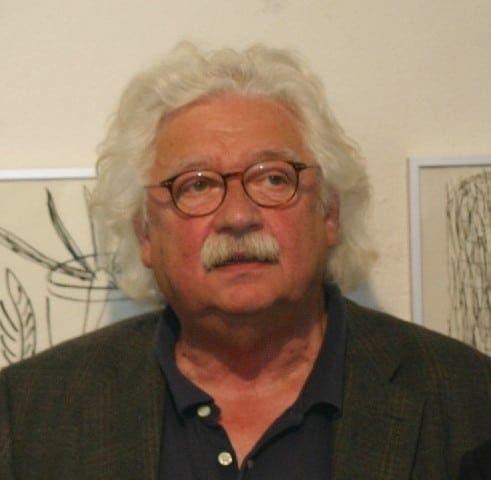 Der Maler Peter Herrmann während einer Ausstellungseröffnung in Altlangsow (Brandenburg). 2012.