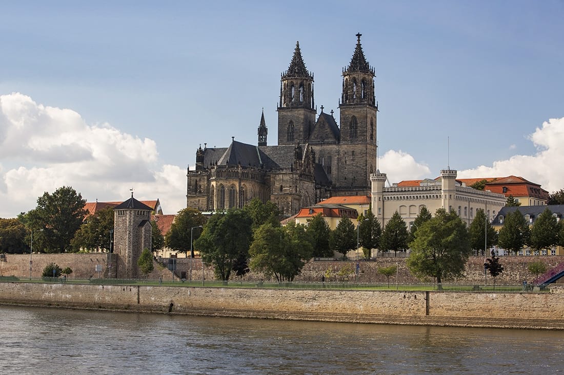 Kulturstiftung Sachsen-Anhalt, Dom St. Mauritius und Katharina Magdeburg, Ansicht vom Ostufer der Elbe