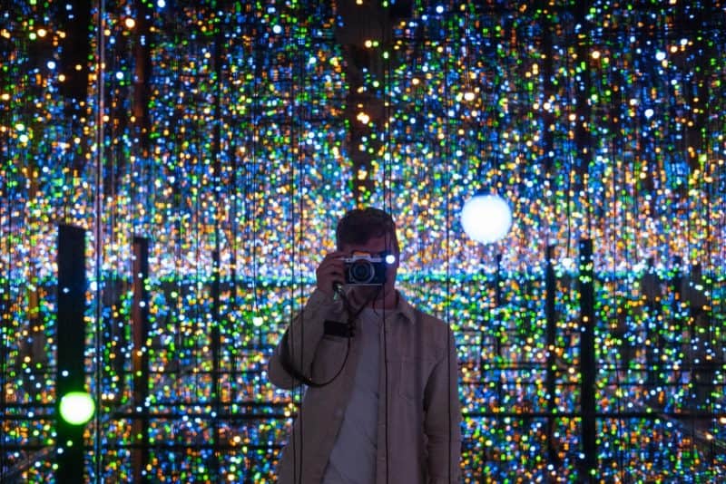 Infinity Mirrors Room von Yayoi Kusama