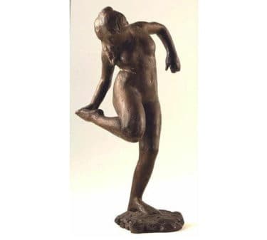 Bronzeskulptur von Edgar Degas: "Tänzerin, den rechten Schuh anziehend"