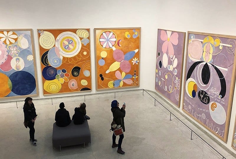 Ausstellungsansicht von Hilma af Klints 'The Ten Largest' im Solomon R. Guggenheim Museum in New York, 2018