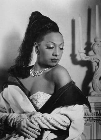 Josephine Baker in Havana, Kuba (1950), fotografiert von Rudolf Suroch