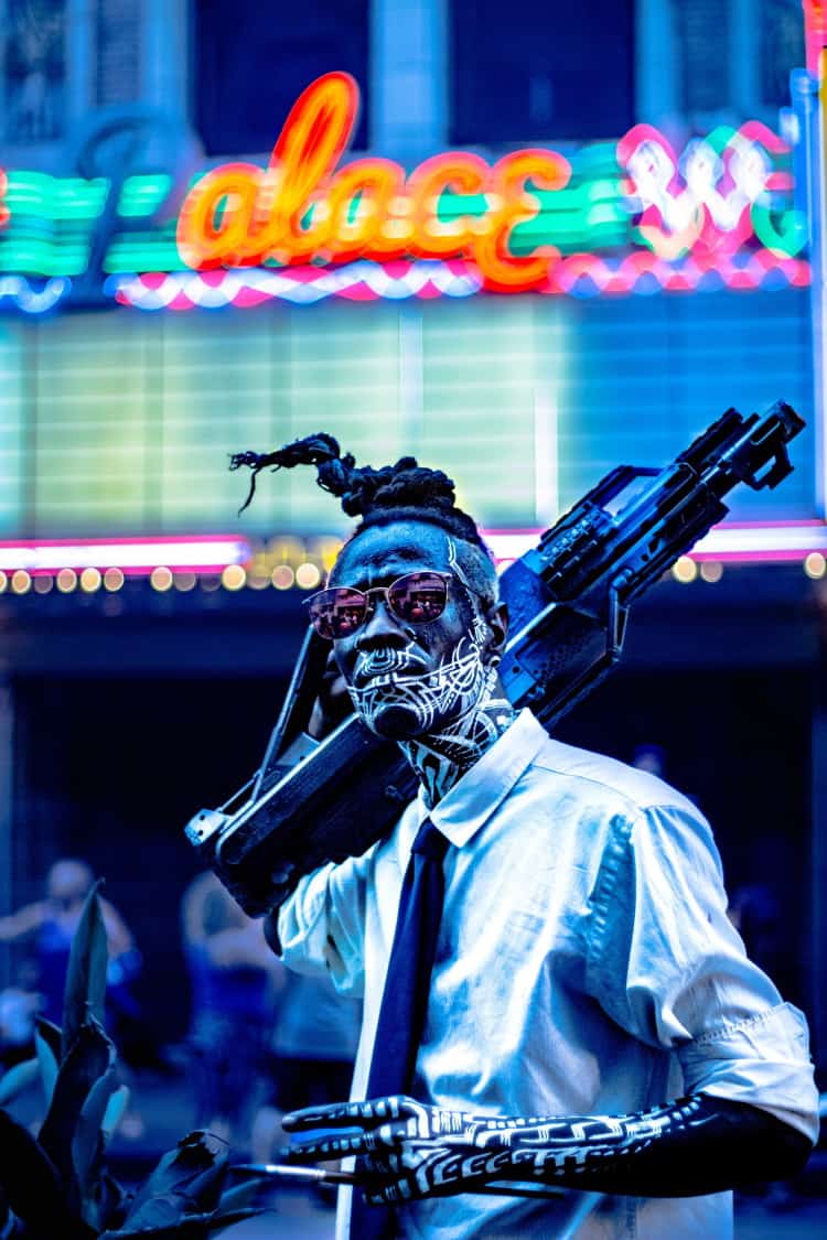 Stilisierte Fotografie eines Cyberpunk Cosplays