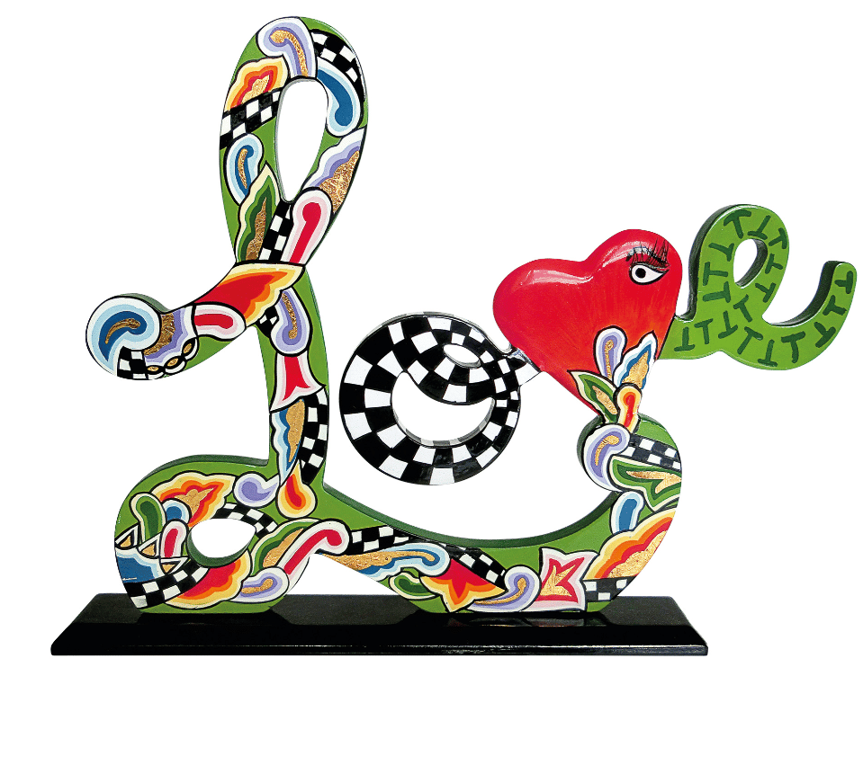 Wunderbare Skulpturen zum Thema Liebe, Verbundenheit und Freundschaft Kunstwerke kunst kaufen Schriftzug-Skulptur Love von Toms Drag