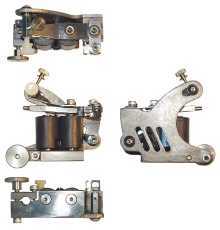 Tätowiermaschine mit 2 elektromagnetischen Spulen