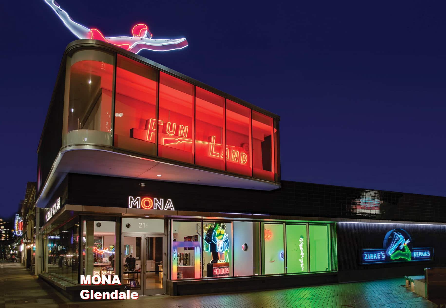 Das Museum of Neon Art (MoNA) in Glendale, USA