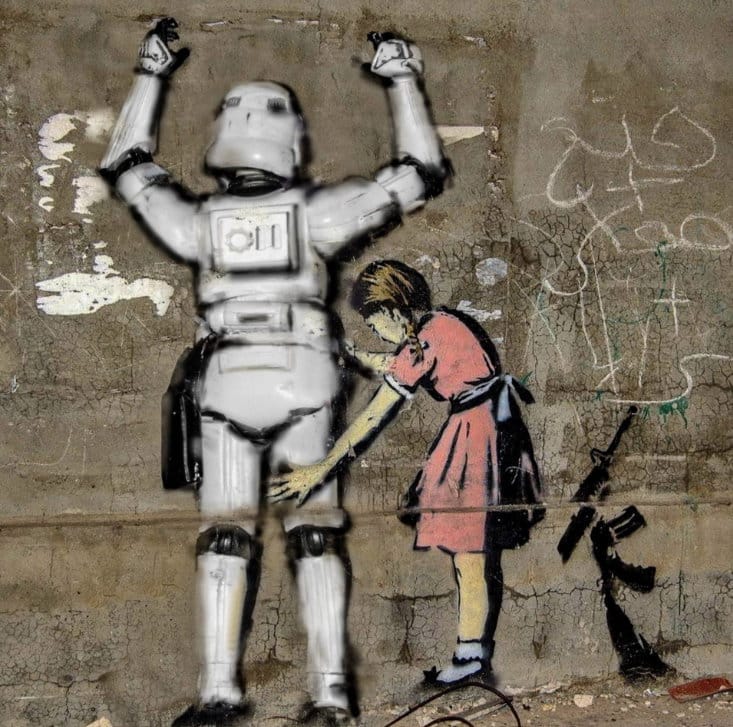 Graffiti Wall und Street-Art Wandkunst für Zuhause Inneneinrichtung graffiti art Limitierter Mixed Media Print im Streetart Style von Banksy, von Tony Leone (erhältlich hier)