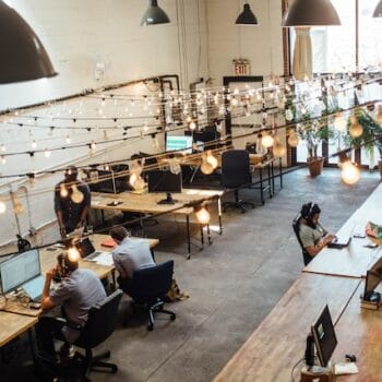 Coworking Hubs erfreuen sich spätestens seit der Coronapandemie enormer Beliebtheit