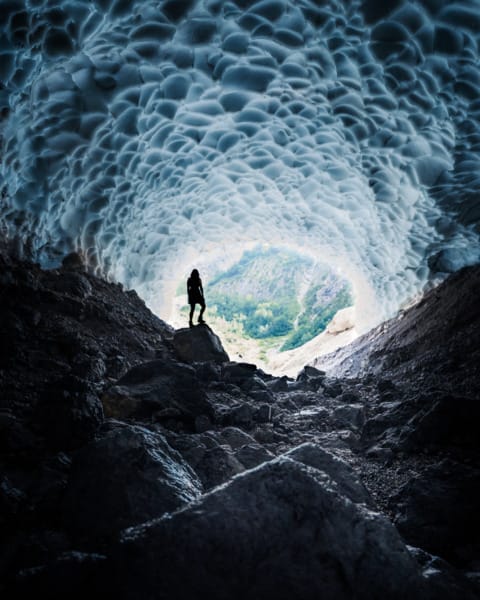 Das Foto zeigt die Eiskapelle am Fuße des Watzmann (Königssee)