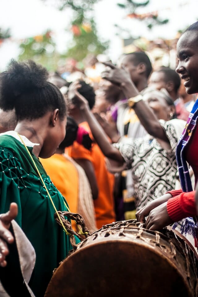 Rhythmus, Tanz und Gesang sind in der afrikanischen Kultur tief verwurzelt
