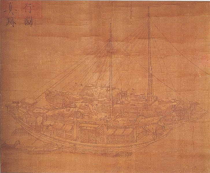 Reisen auf dem Fluss in Clearing Snow von Guo Zhongshu (ca. 910–977 n. Chr.). Dieses Gemälde zeigt ein Paar chinesischer Frachtschiffe (mit am Heck montierten Rudern), begleitet von einem kleineren Fahrzeug. Es ist auf Seide gemalt und auf die frühe Song-Dynastie (960–1279 n. Chr.) datiert.