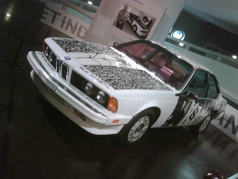 BMW 635 CSi Art Car von Robert Rauschenberg 