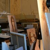 Das eigene Atelier einrichten kann zu Beginn eine Herausforderung sein