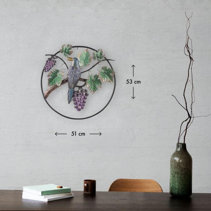 Auf der Hut - Wandkunst mit Vogel auf Weinrebe – Bild 3