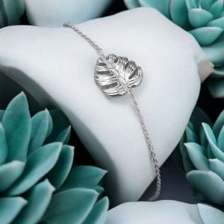 Monstera leaf bracelet made of 925 sterling silver
