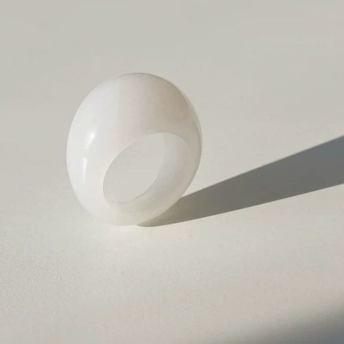 Minimalistischer, auffälliger Ring mit Tigeraugenstein, weißer Jade oder klarem Quarz – Bild 6