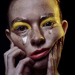 Professionell ins Rampenlicht: Was eine hochwertige Schauspielausbildung ausmacht