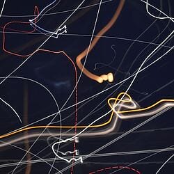 Durante la fase de concepto, a menudo es necesario vincular muchos hilos de inspiración individuales.