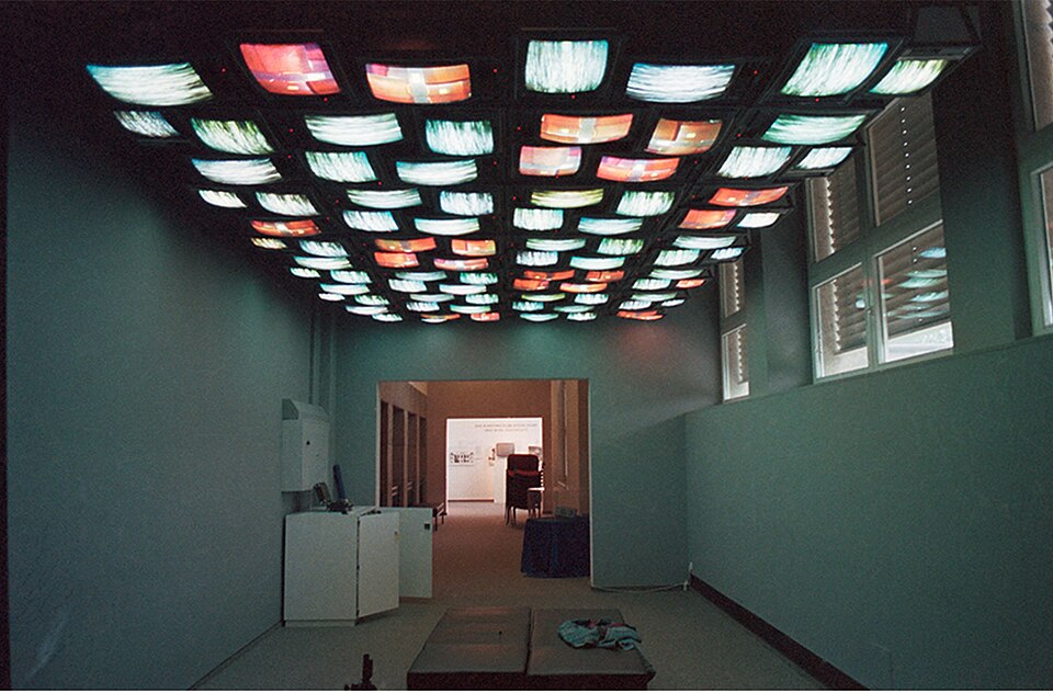 "Perpetual Mobile I" within "Fish Flies On Sky"