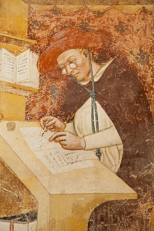 Porträt von Kardinal Hugo von Saint-Cher (gest. 1263) von Tommaso da Modena, 1352, die erste bekannte (wenn auch anachronistische) Darstellung einer Brille in einem Gemälde (Ilardi, Vincent (2007) Renaissance Vision from Spectacles to Telescopes, Memoires of the American Philosophical Society, 259, American Philosophical Society, S. 18–19)