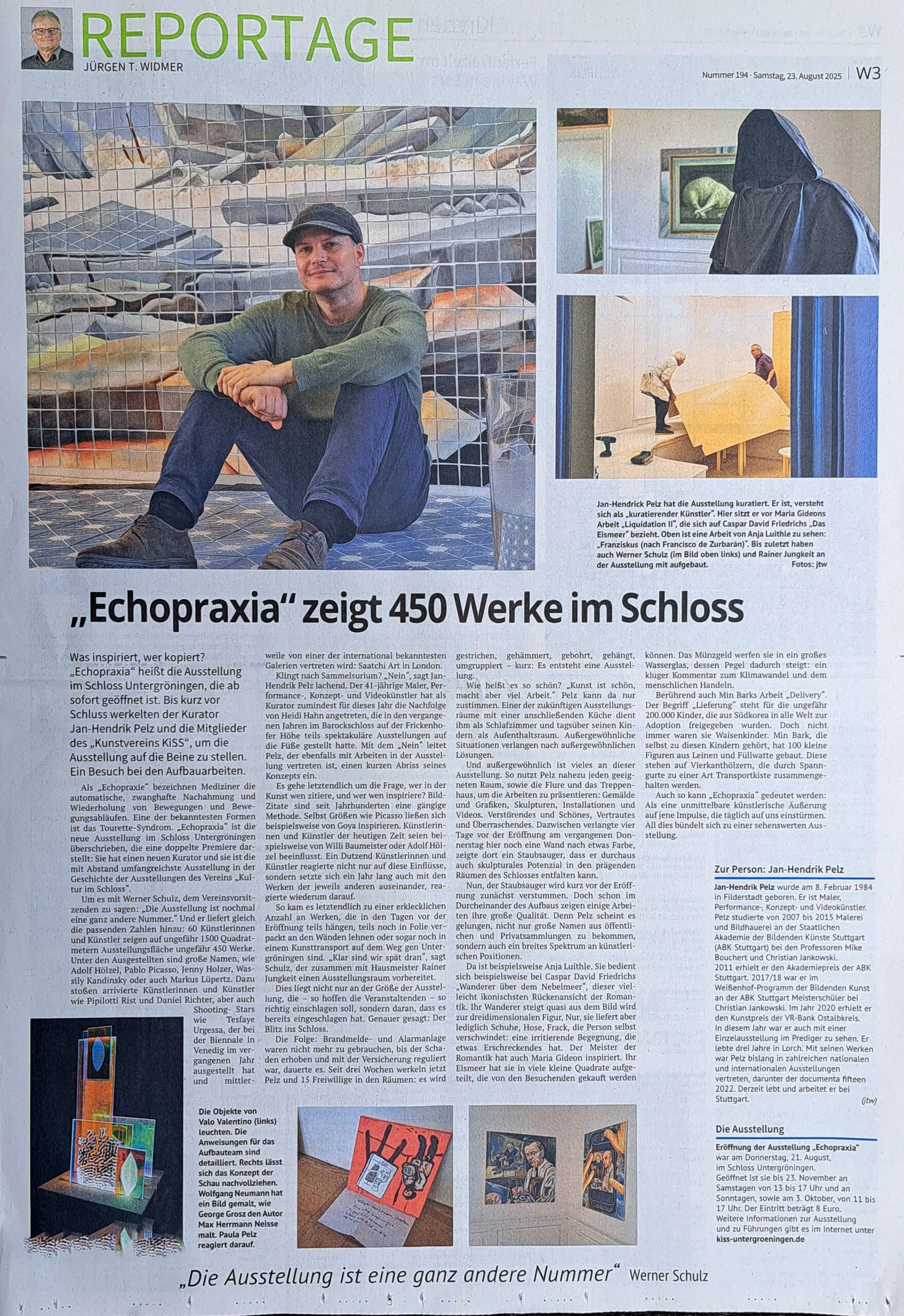 Für die Ausstellung hat eine Gruppe der teilnehmenden KünstlerInnnen über ein Jahr lang im engen Austausch miteinander gearbeitet. Dabei entstanden Kunstwerke, die sich aufeinander beziehen und sich wie ein roter Faden durch die gesamte Konzeption ziehen und diese zusammenhalten.