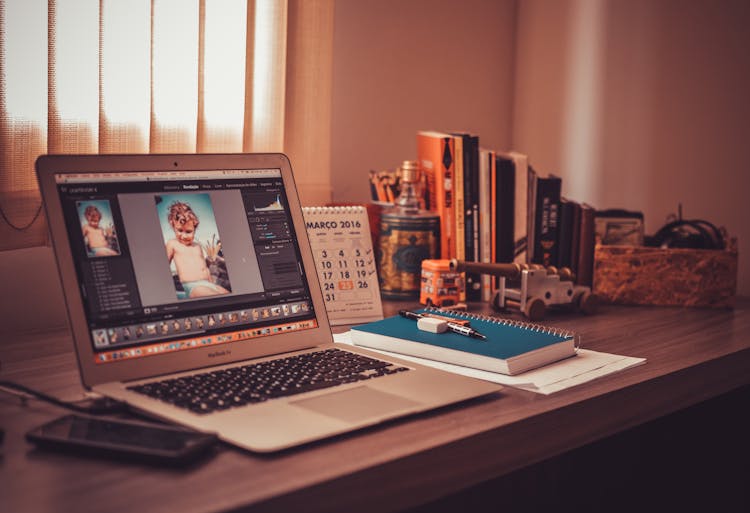 Der Großteil aller Grafik-Designer arbeitet mit dem Mac.