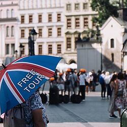 Digital Backpack: the best tools for globetrotters to learn languages