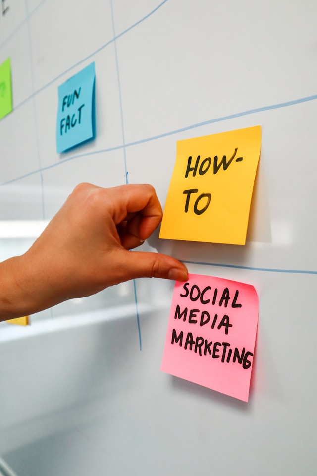 Digital visibility for art and culture through social media marketing: Recommendations