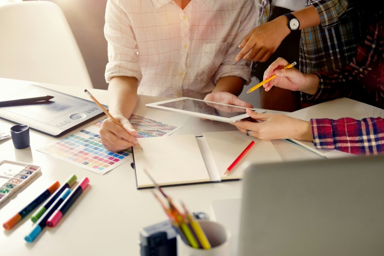 Wenn kreative Köpfe zusammentreffen, entsteht mehr als die Summe ihrer Ideen.