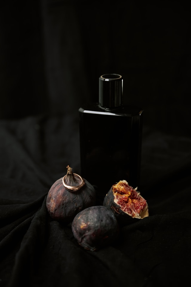 Die Welt der Nischendüfte bietet eine faszinierende Möglichkeit, Kunst auf eine neue, sinnliche Weise zu erleben.