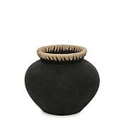 Terrakotta Bauchvase "Styly" mit Bast-Details, Schwarz (Größe: M) Terrakotta Bauchvase "Styly" mit Bast-Details, Schwarz (Größe: M)