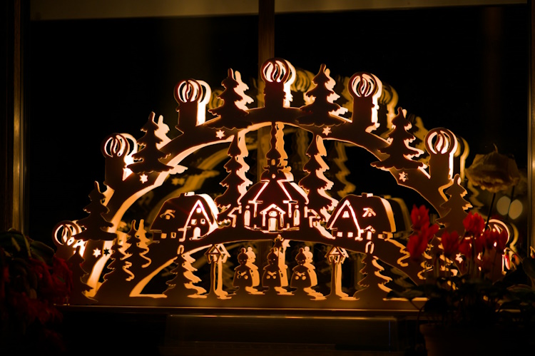 Volkskunst aus dem Erzgebirge: Faszinierende Traditionen aus der Region