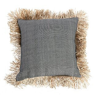 Federa in cotone "Bonita" con frange in rafia, 60 x 60 cm (grigio)