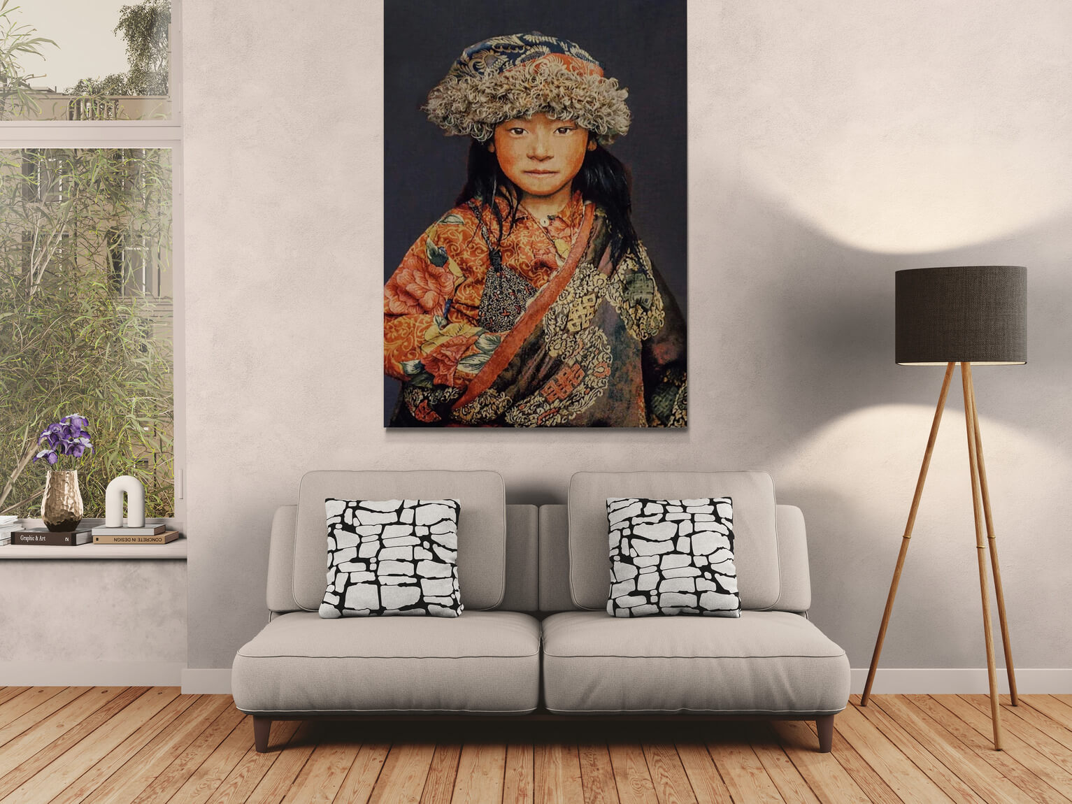 Tapiz de pared tejido a mano "Niño tibetano 2" de Alison Wright, fonoabsorbente (sobre bastidor, fondo gris) Tapiz de pared tejido a mano “Niño tibetano 2” de Alison Wright, tensado sobre un bastidor y con material fonoabsorbente (fondo gris)