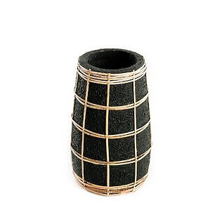Vase "Cutie" aus Terrakotta mit Bastdetails (schwarz) - S