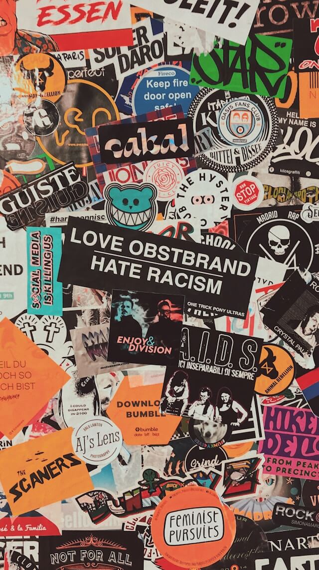 Kunst-Sticker sind tief in der urbanen Kultur verwurzelt.