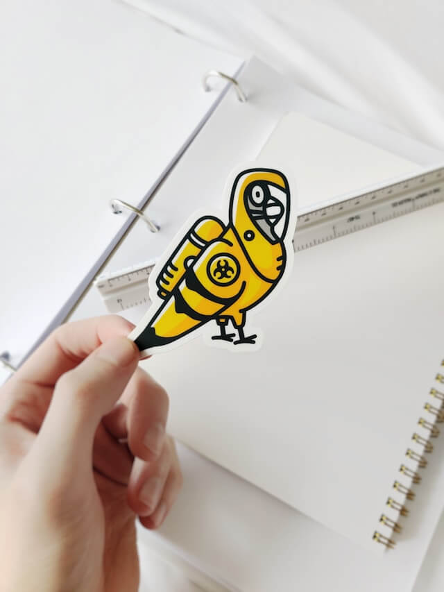 Designer und Illustratoren nutzen das Stickerformat beispielsweise, um eine zusammenhängende Geschichte zu erzählen, eine thematische Serie zu präsentieren oder eine Charakterfamilie vorzustellen.