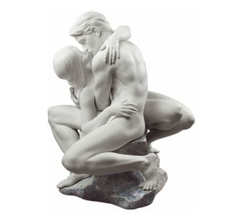 Porzellanskulptur "Leidenschaftlicher Kuss" von Lladró
