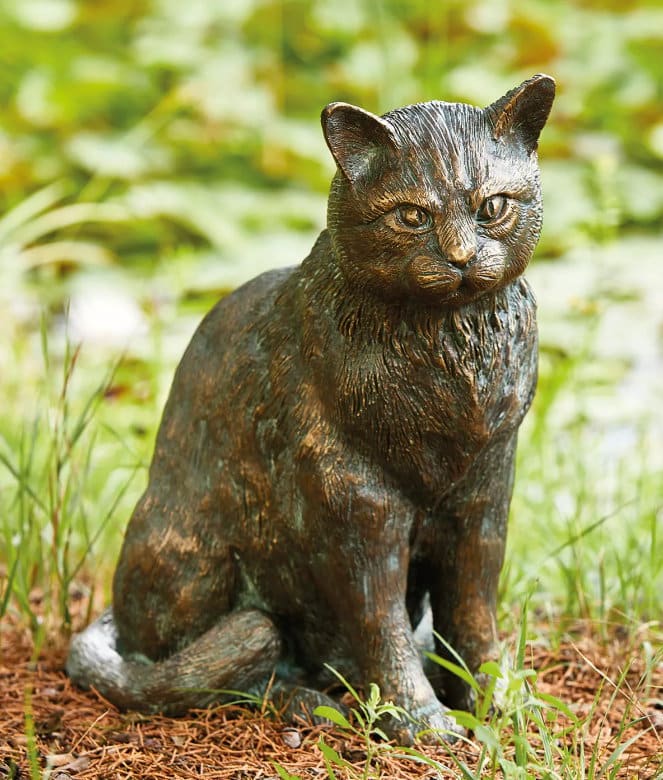Gartenskulptur "Sitzende Katze", Patinierte Bronze