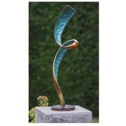 Gartenskulptur "Lightness of being" (ohne Sockel), Patinierte Bronze