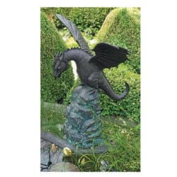 Gartenskulptur "Altenglischer Felsendrache", Bronze