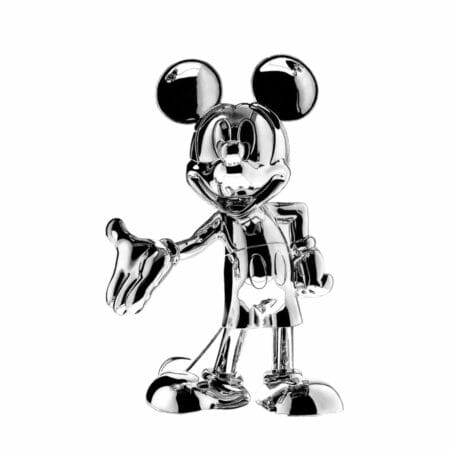 "Metal Mickey" (2022) - Hyperrealistische Bleistiftzeichnung in Chrom-Optik von Paul Stowe