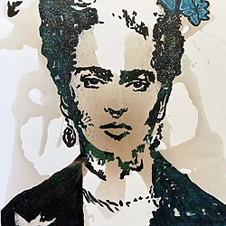 Frauenportrait ,,Frida Kahlo” (2023) von Eka Peradze, Acrylmalerei (Unikat)