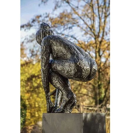 Outdoor sculpture “Springer I” (2018) by Dagmar Vogt Thumbnail for the display image