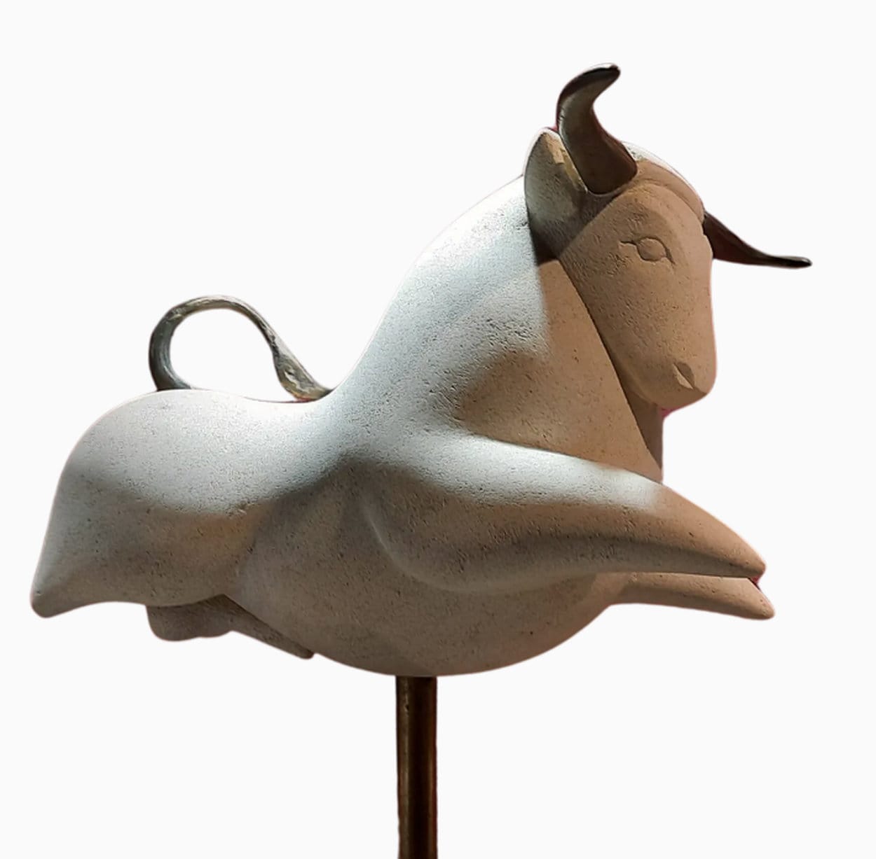 Bulling sculpture &quot;Le Taureau Antique&quot; (2020) by Hector Bouchet, bronze, stone with base