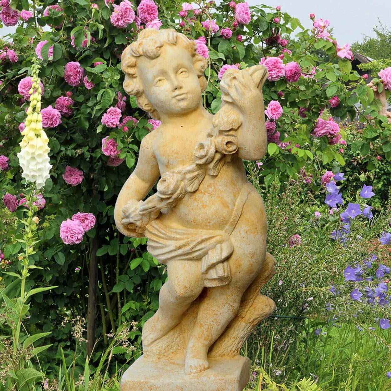 Gartenstatuen - Die beliebtesten Arten und wo man Sie kaufen kann Gartengestaltung & Landschaftsarchitektur ägypten Gartenstatuen - Amor – Barocke Puttenskulptur aus Sandsteinguss